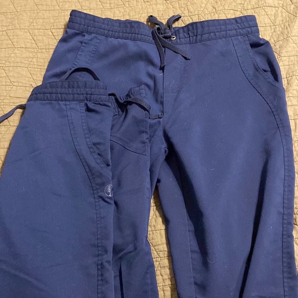 Bundle of three pair healing hands purple label size medium scrub pants